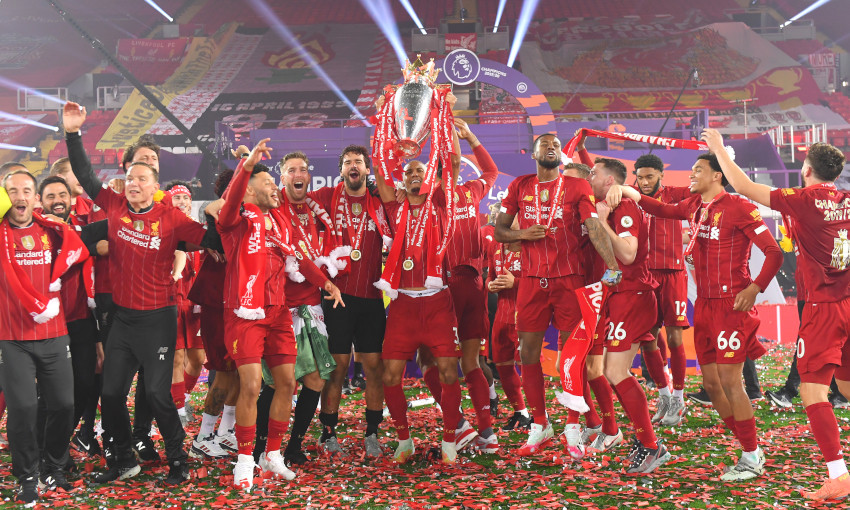 Juara Premier League 2020-2021 Berpeluang Rayakan Gelar bersama Suporter