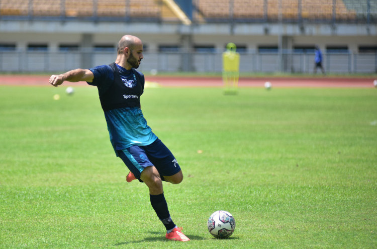 Tanpa Marc Klok, Bukan Jaminan Persib Tak Menang Lawan Bhayangkara FC
