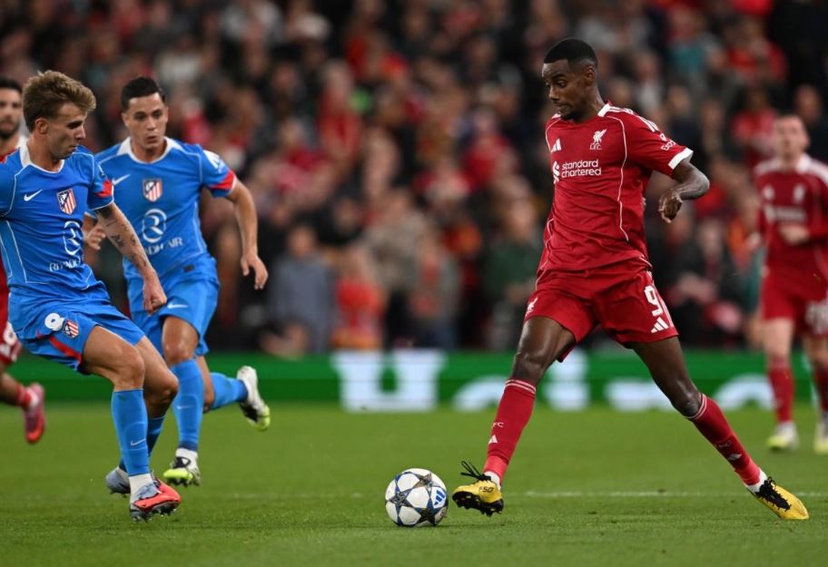 60 Menit Bermain di Laga Debut dengan Liverpool, Alexander Isak Sudah Mengesankan Arne Slot