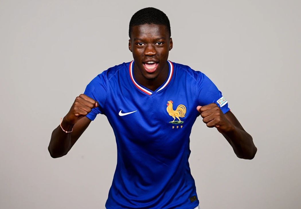 Chelsea Rekrut Bek Muda Berbakat dari Strasbourg, Langsung Disertakan untuk Piala Dunia Antarklub 2025