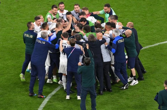 Piala Eropa 2020 - Belgia 1-2 Italia: Gli Azzurri Jumpa La Furia Roja