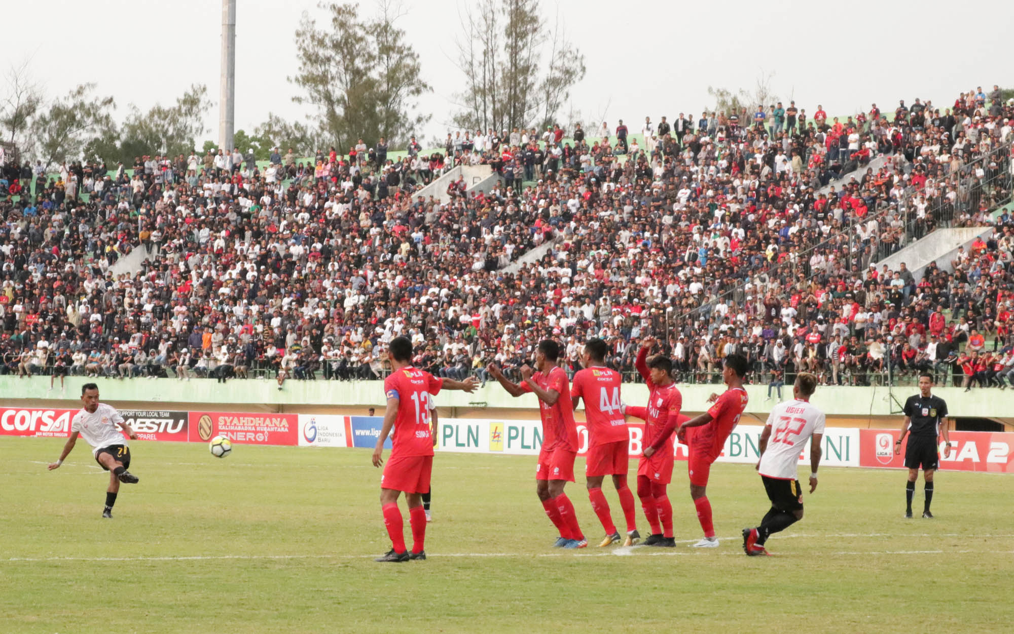 Liga 2 2018: Kalahkan Persibat 2-1, Persis Solo Geser Semen Padang