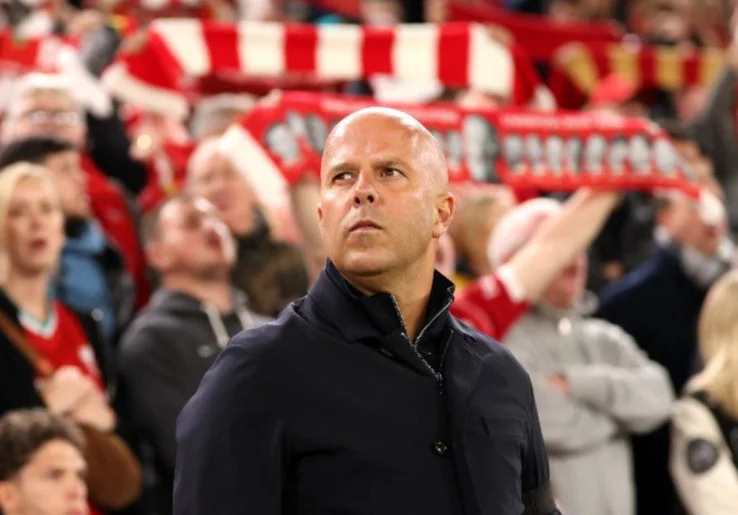Arne Slot Layak Dapat Respek Lebih dari Suporter Liverpool