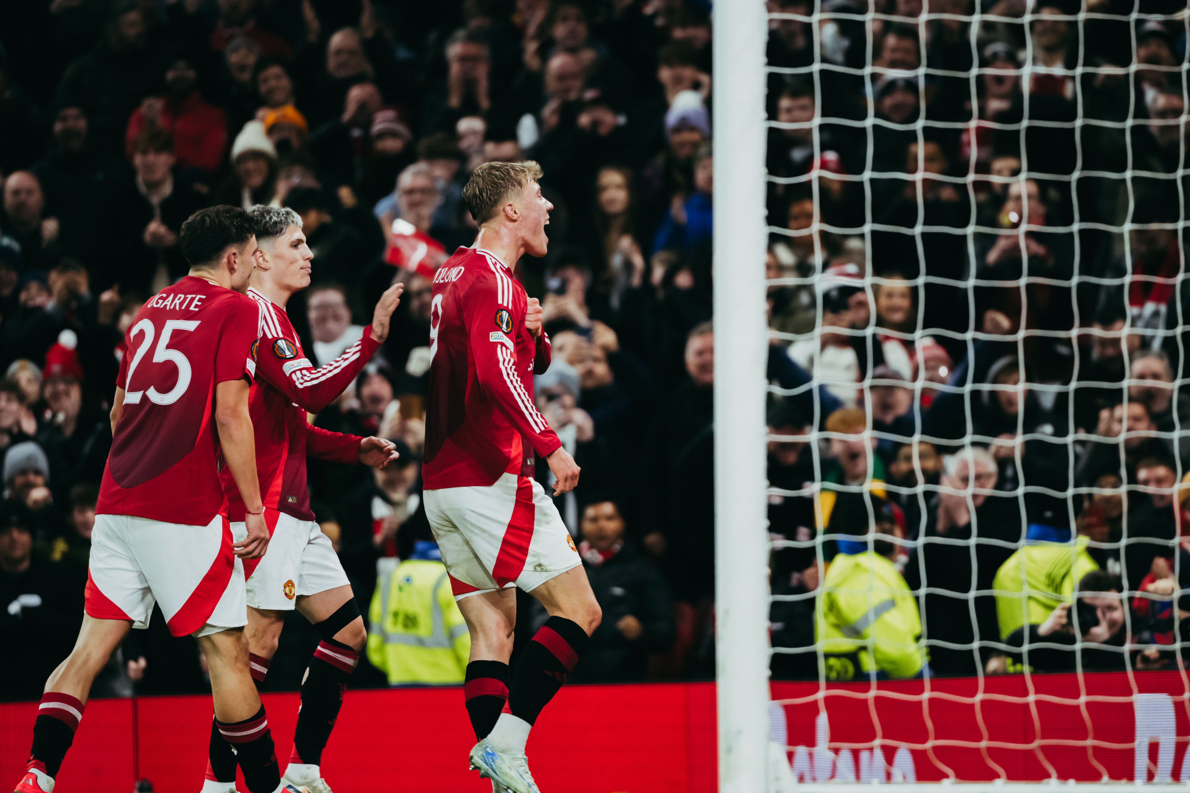 Cetak Dua Gol, Rasmus Hojlund Tidak Luput dari Kritik