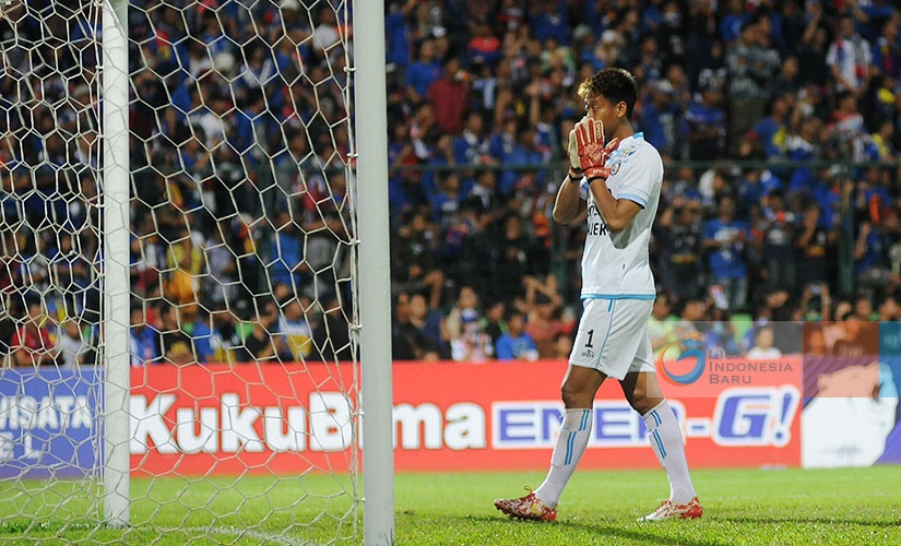 Arema Lakukan Perampingan di Posisi Penjaga Gawang, Kurnia Meiga Tersisih?