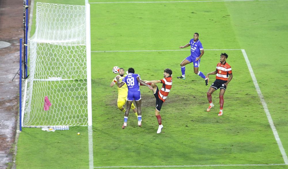 Hasil Super League 2025/2026: Persib Gilas Madura United di GBLA