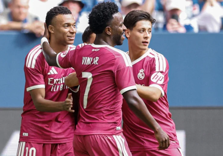 Hasil Schalke 04 vs Real Madrid: Mbappe Cetak Gol, El Real Unggul di Babak Pertama