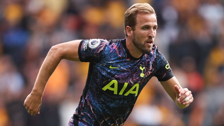Peter Crouch Tak Kaget Tottenham Halangi Kepergian Kane