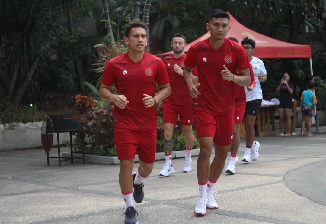 Jelang Lawan Filipina, Timnas Indonesia Latihan Ringan di Hotel