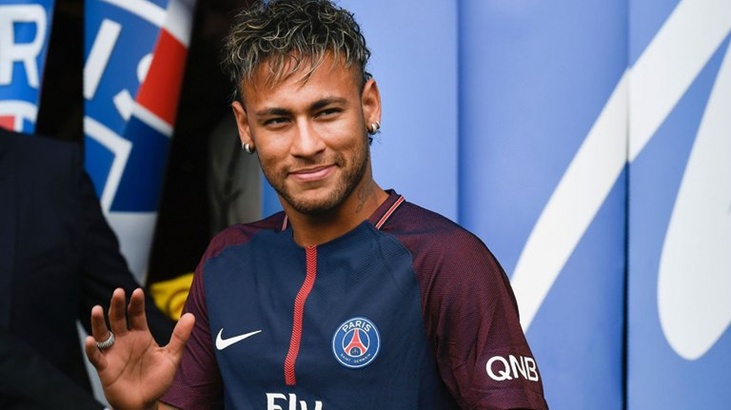 Emery: Neymar Butuh Waktu Menjadi Lionel Messi Versi PSG