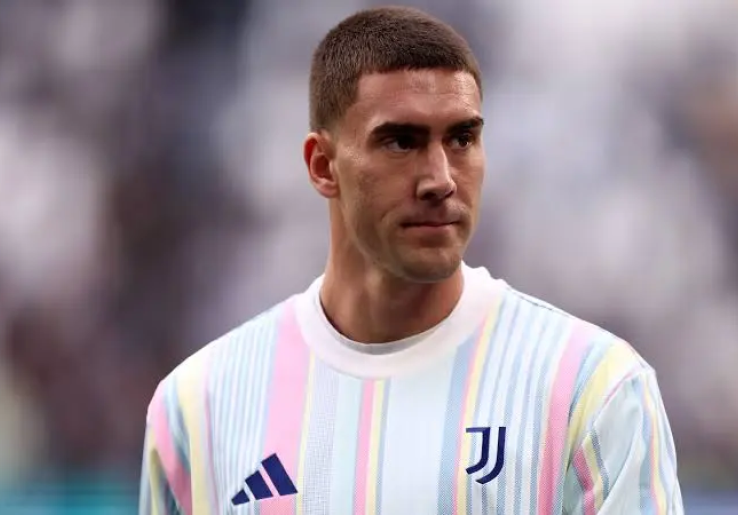 Barcelona Semakin Serius Kejar Dusan Vlahovic