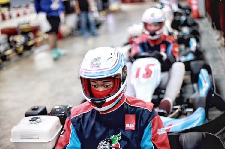 Pembalap Formula Asia dan Bintang Satria Muda Adu Cepat di Lintasan Gokart