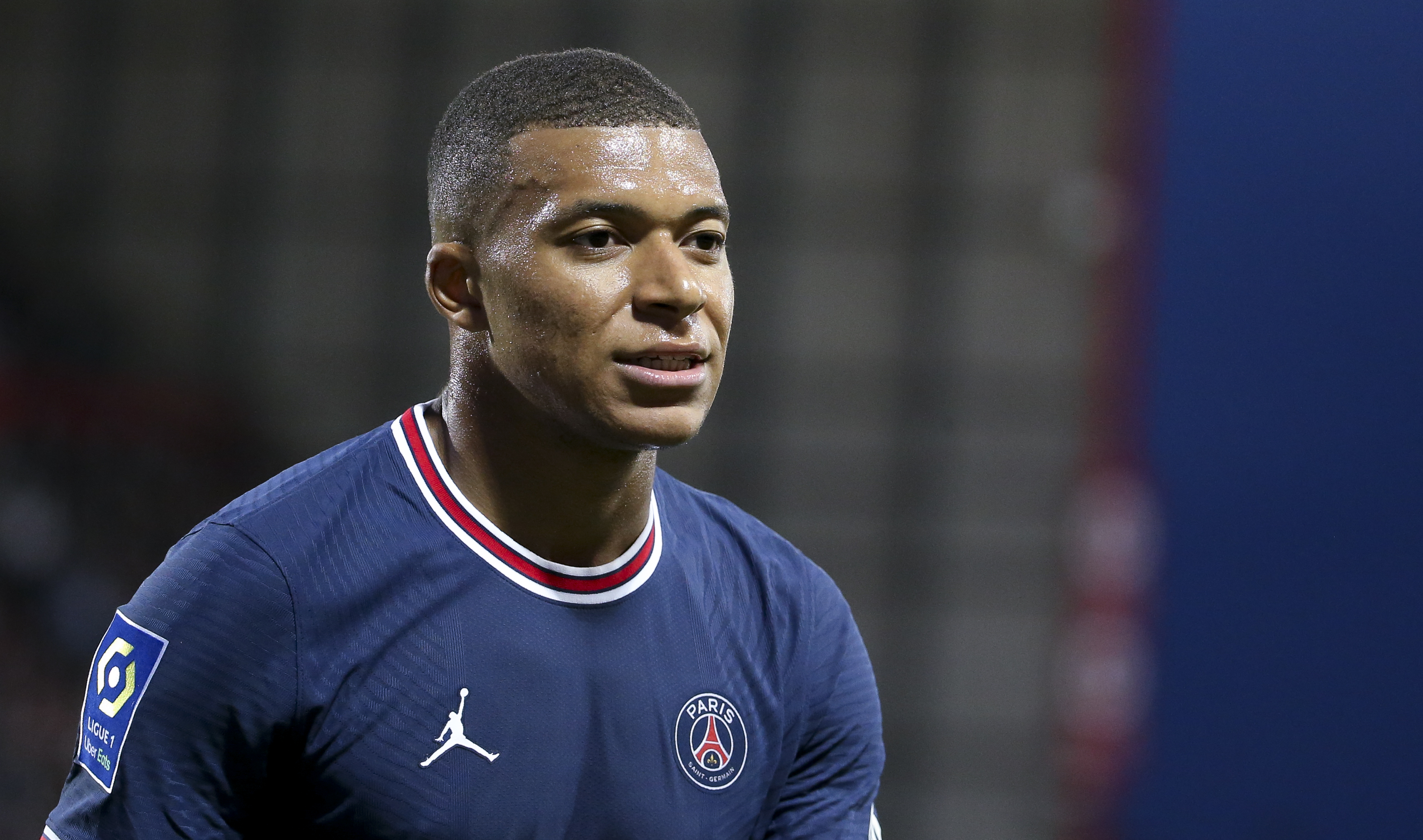 PSG Jawab Isu Transfer Kylian Mbappe, Leonardo: Tawaran Real Madrid Kurang Banyak