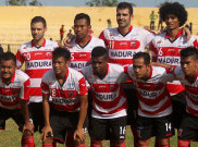 Stock Jersey Laris Terjual, MU Kewalahan Layani Pesanan