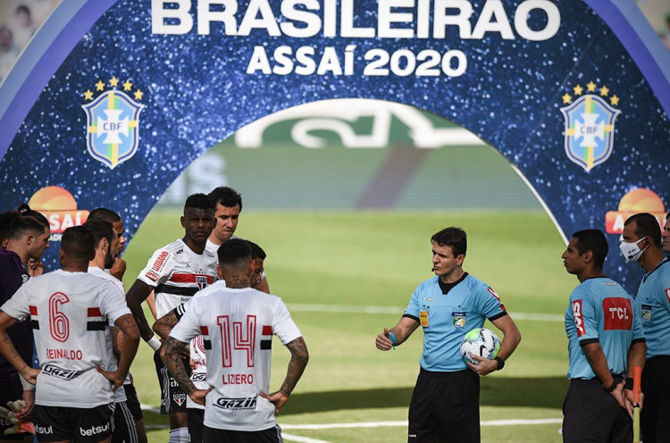 10 Pemain Positif Virus Corona, Laga Pembuka Liga Brasil Terpaksa Ditunda
