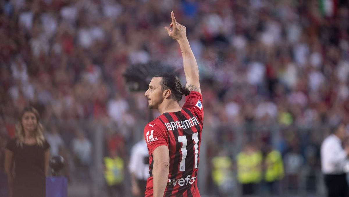 Terancam Absen Panjang, Ibrahimovic Ngotot Bertahan di Milan