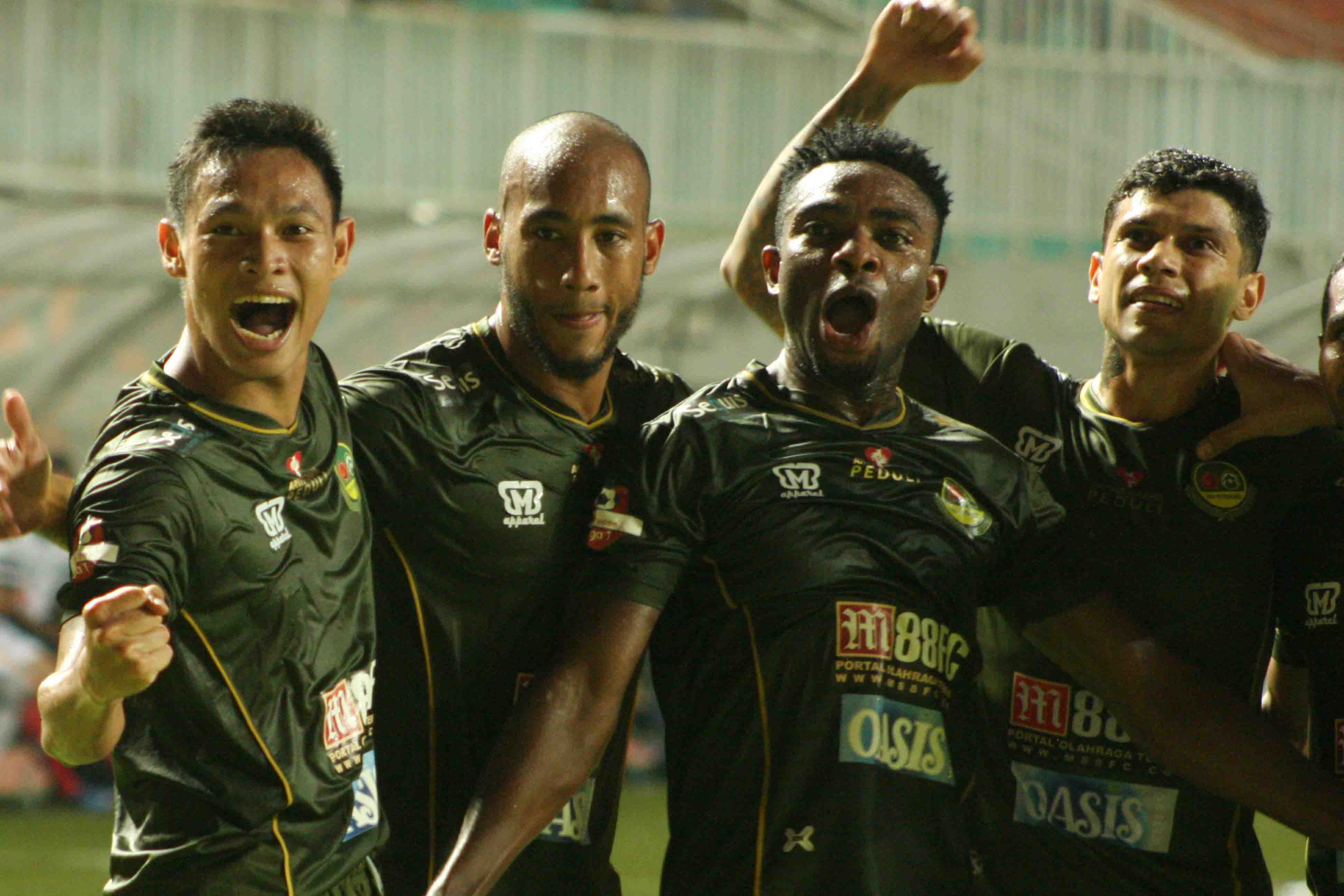 Meski Tidak Konsisten, Rahmad Darmawan Tetap Waspadai Persija Jakarta