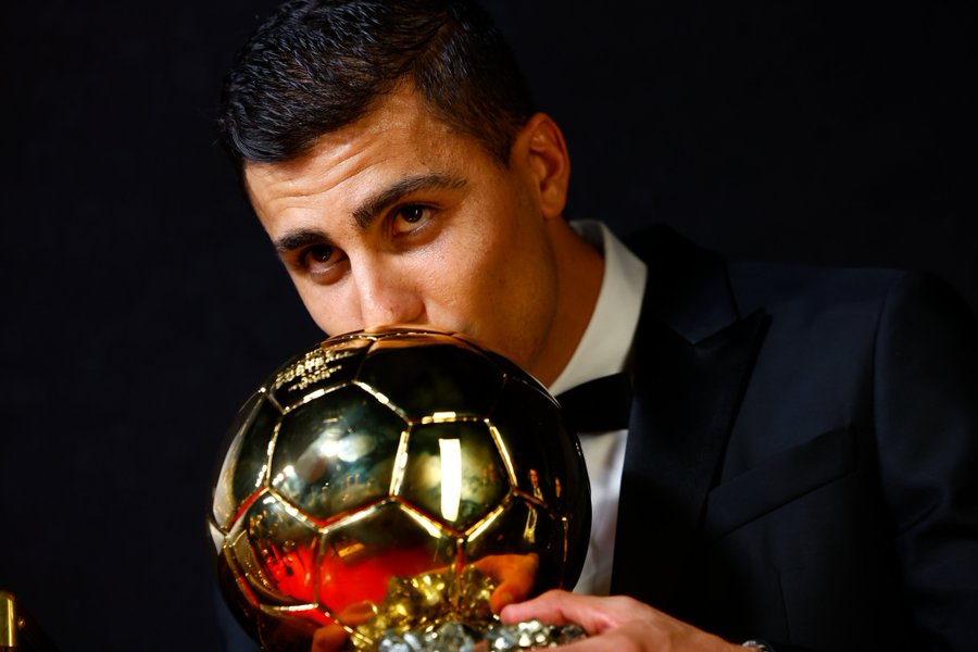 Daftar Pemenang Penghargaan Ballon d'Or 2024: Rodri Kalahkan Vinicius Junior