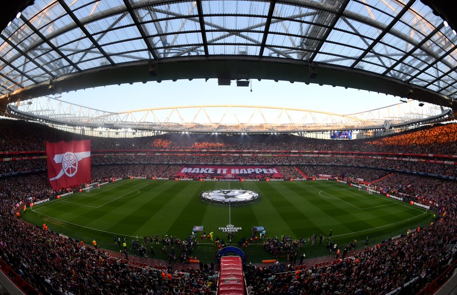 Wayne Rooney Anggap Suporter Turut Sebabkan Arsenal Kalah Kontra PSG