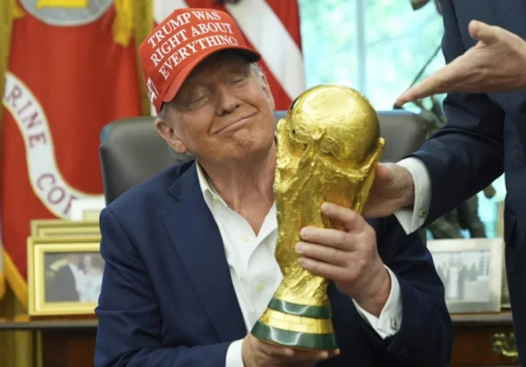 FIFA Pastikan Donald Trump Akan Hadir di Final dan Serahkan Trofi kepada Juara
