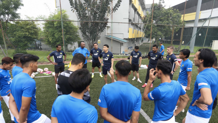 Dua Pemain Timnas Malaysia Dinyatakan Positif COVID-19