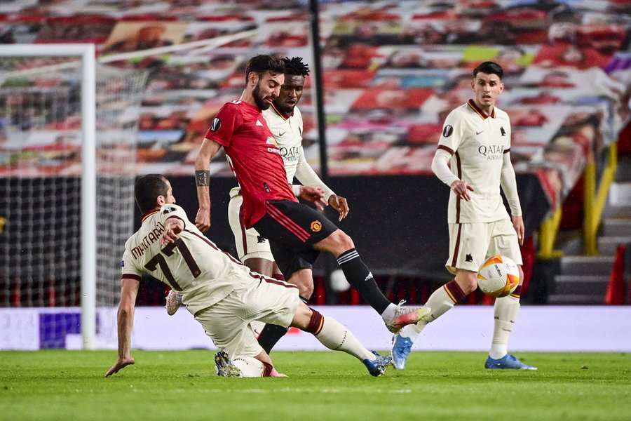 Timnya Dicukur Manchester United, Pelatih Roma Soroti Masalah Mental