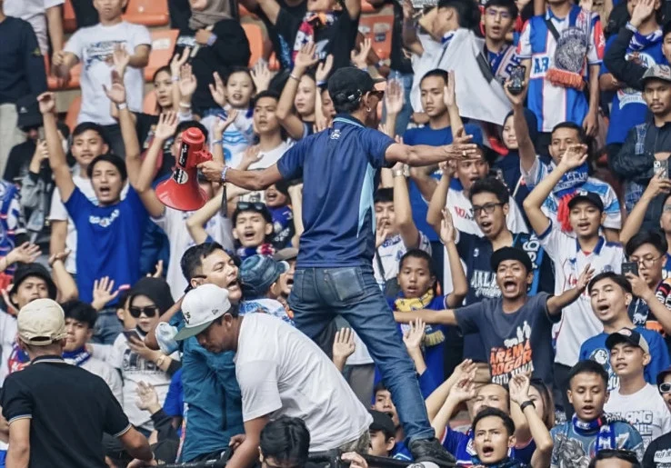 Aremania Utas Boikot Laga Persija Jakarta vs Arema FC di Bekasi