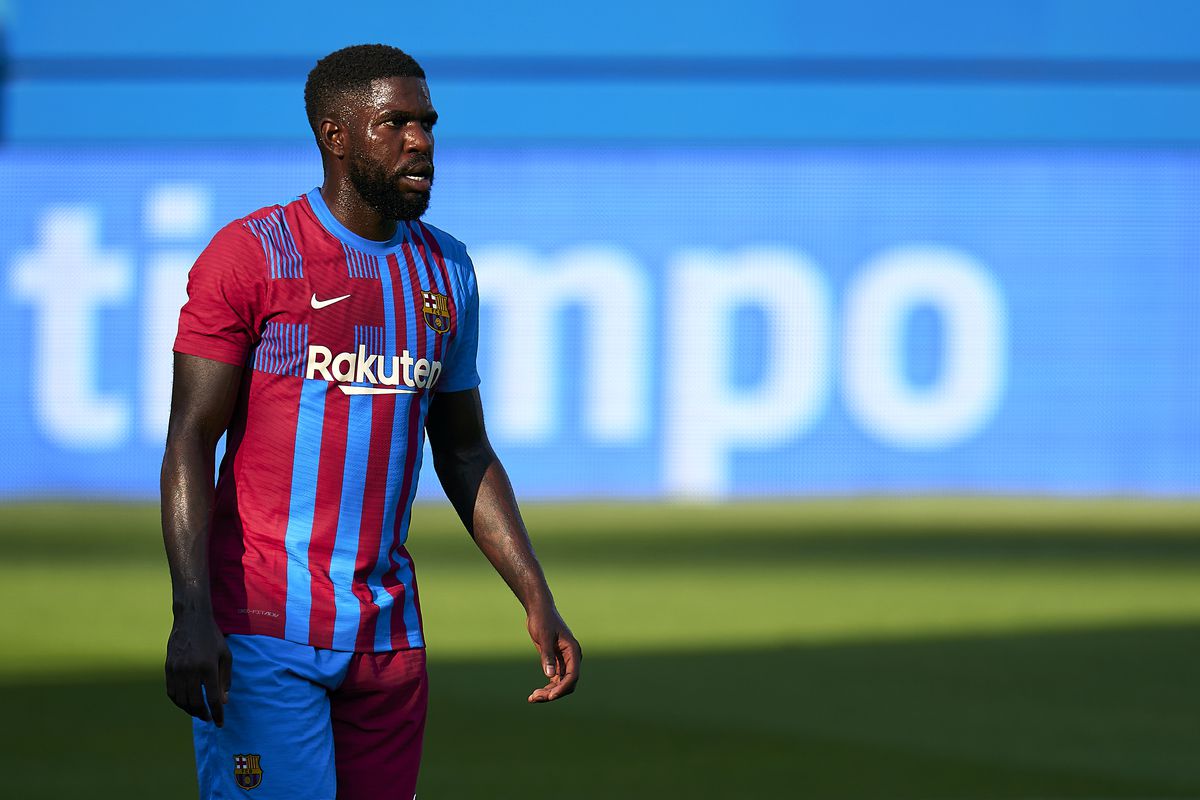 Samuel Umtiti Enggan Ringankan Beban Barcelona