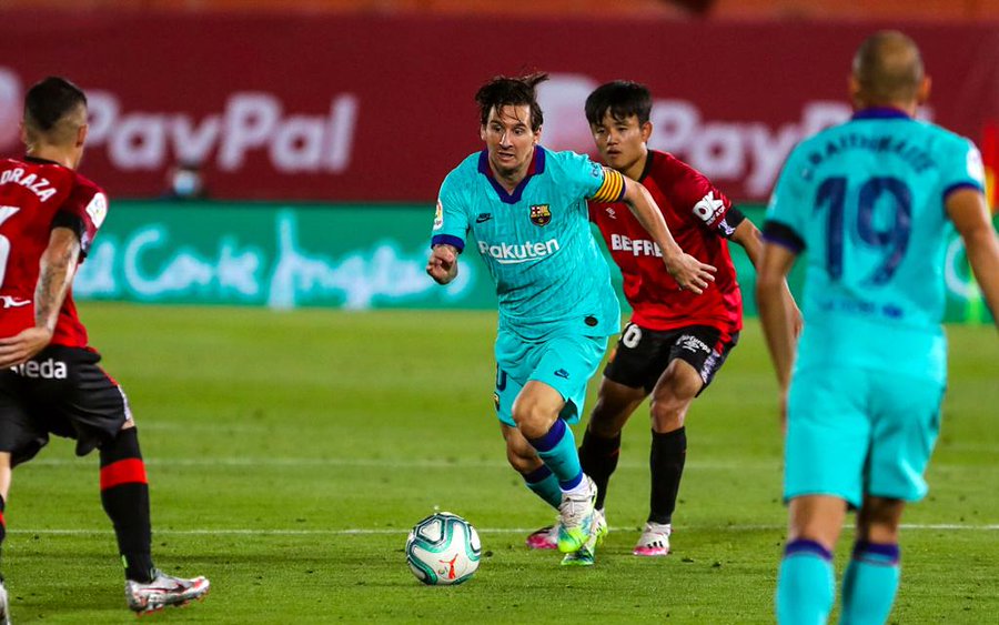 Hasil Pertandingan Liga-liga Eropa: Barcelona Pesta Gol, Bayern Munchen di Ambang Juara