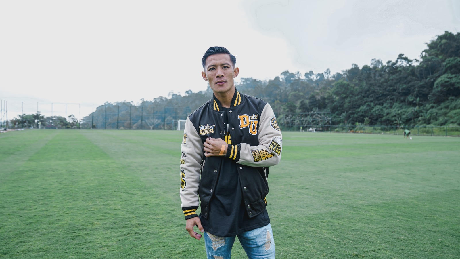 Diincar Sejak Musim Lalu, Henhen Herdiana Akhirnya Berlabuh di Dewa United FC