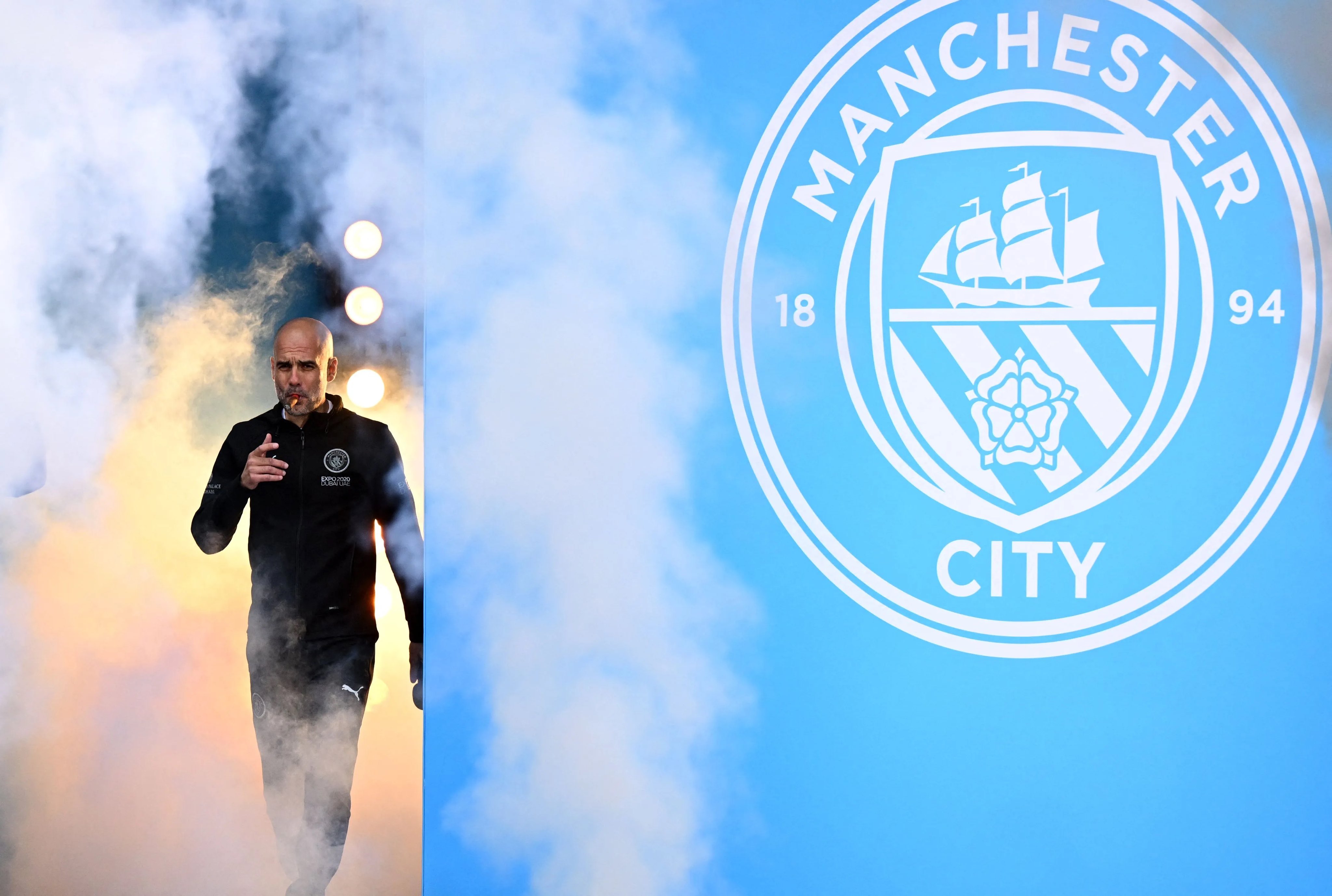 Pep Guardiola Bertahan Lebih Lama di Manchester City