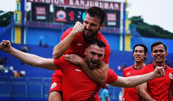 Bek Persija Marco Motta Putuskan untuk Pulang ke Italia