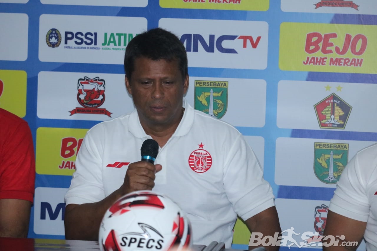 Persija Jakarta Akan Rekrut Gelandang Serang Asing jika Proses Naturalisasi Marc Klok Segera Rampung