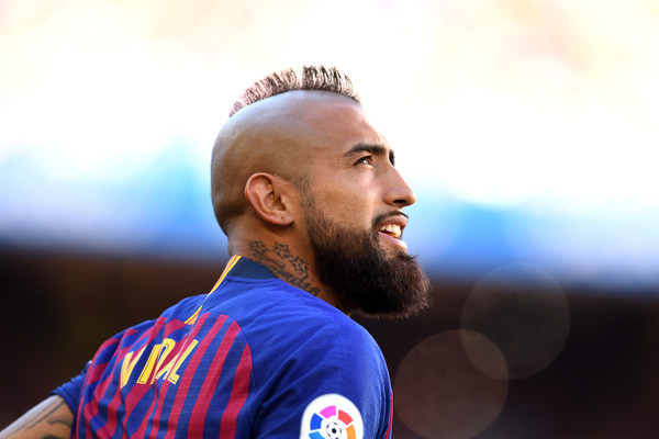 Arturo Vidal Layangkan Tuntutan untuk Barcelona