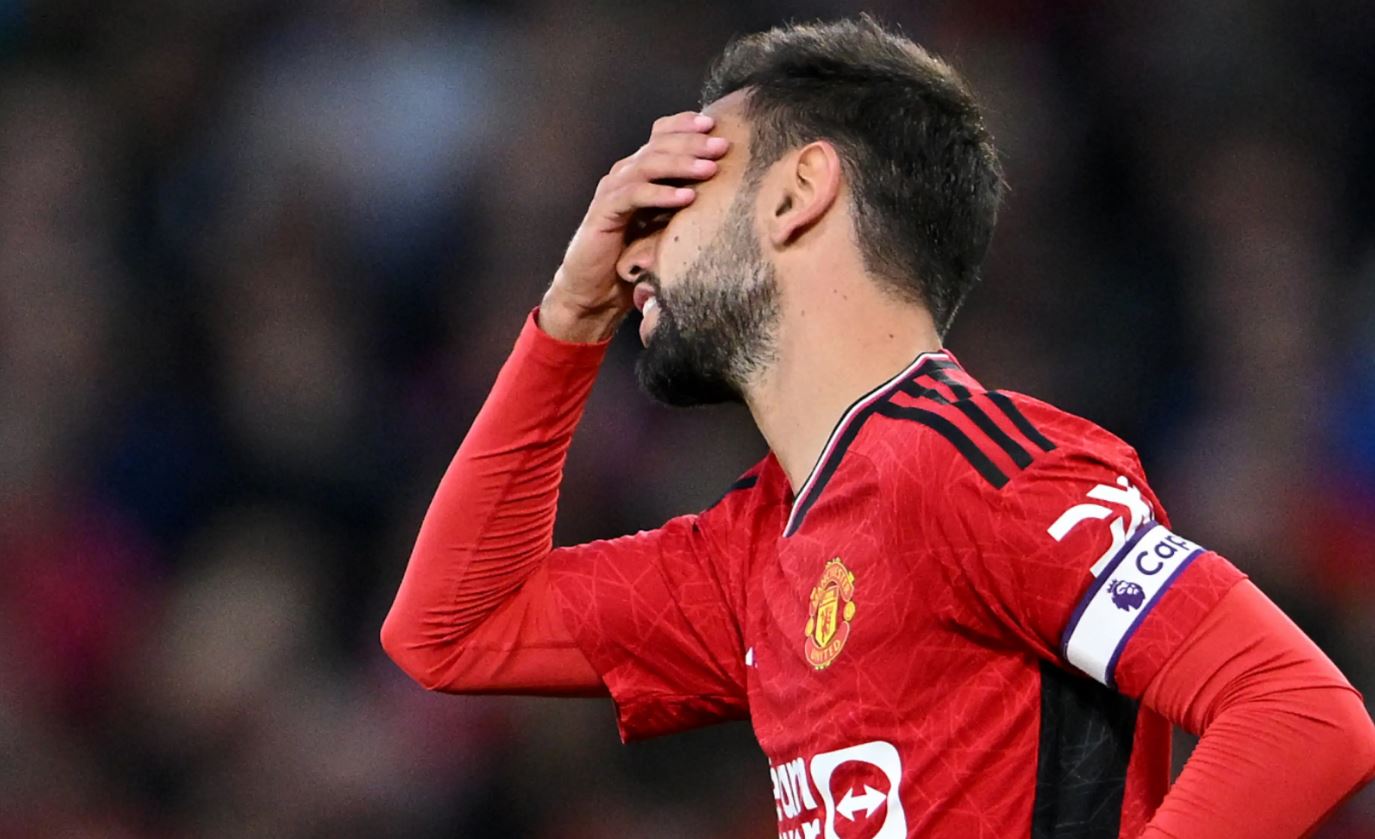 Bukan Pemimpin Sejati, Bruno Fernandes Tak Layak Jadi Kapten Manchester United