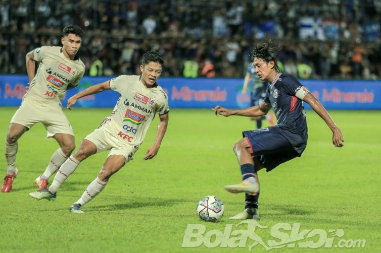 Reaksi Thomas Doll Setelah Persija Putus Rekor atas Arema FC yang Bertahan 19 Tahun