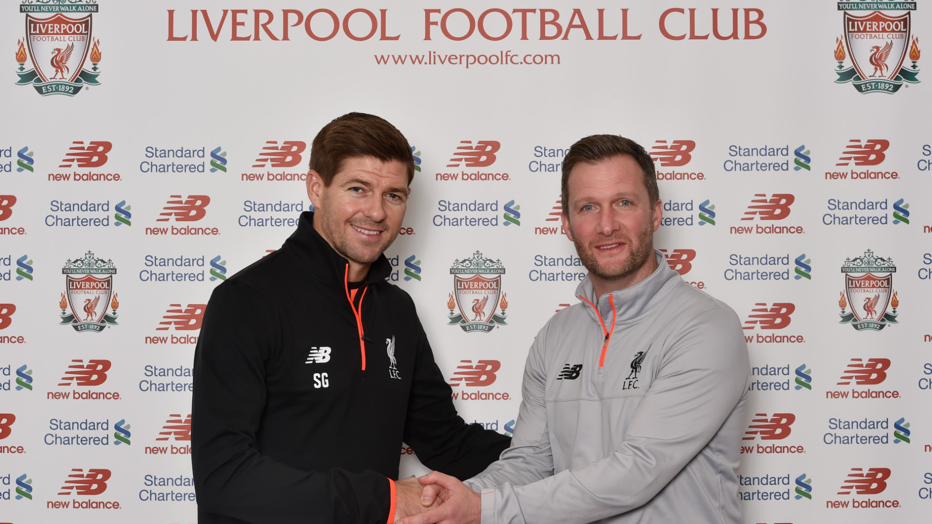 'Gerrard Sudah Punya Modal Untuk Menjadi Manajer'