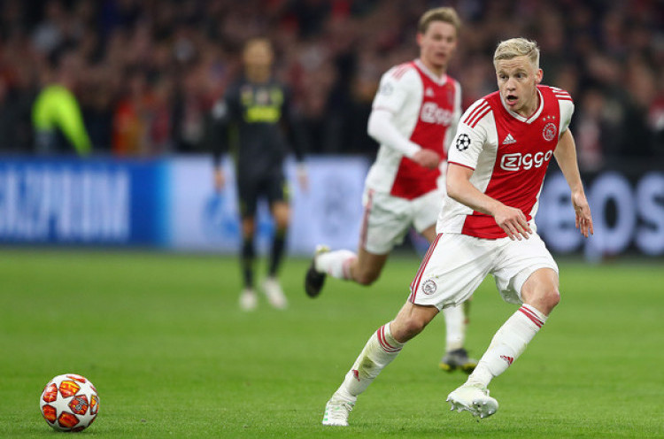 Pelatih Ajax Tak Ingin Donny van de Beek Hengkang ke Real Madrid