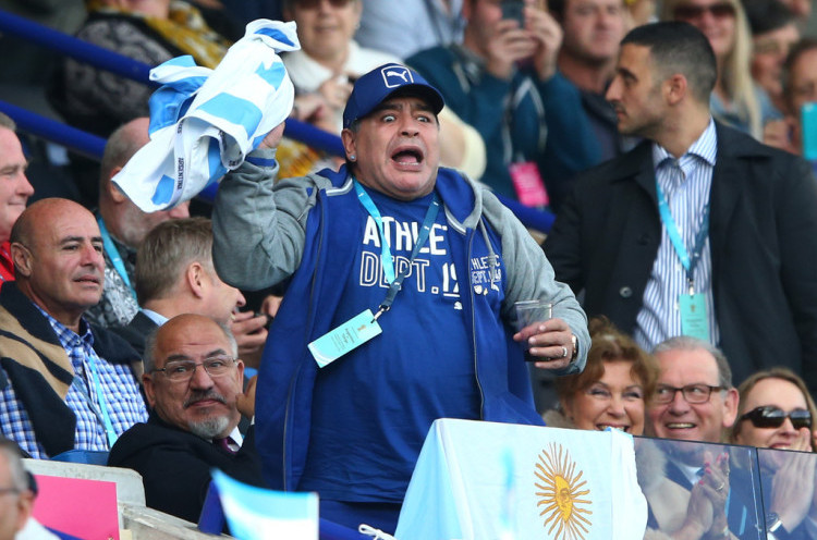 Serangan Brutal Diego Maradona kepada Presiden Asosiasi Sepak Bola Argentina