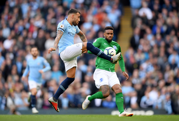 Pep Guardiola Izinkan Nicolas Otamendi Angkat Kaki