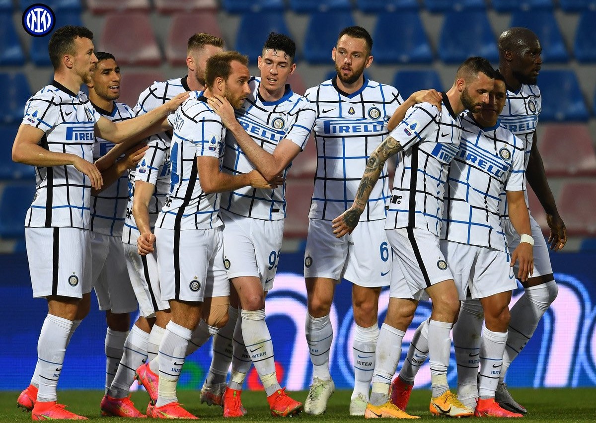 Juventus Ucapkan Selamat Scudetto ke Inter, AC Milan Masih Membisu