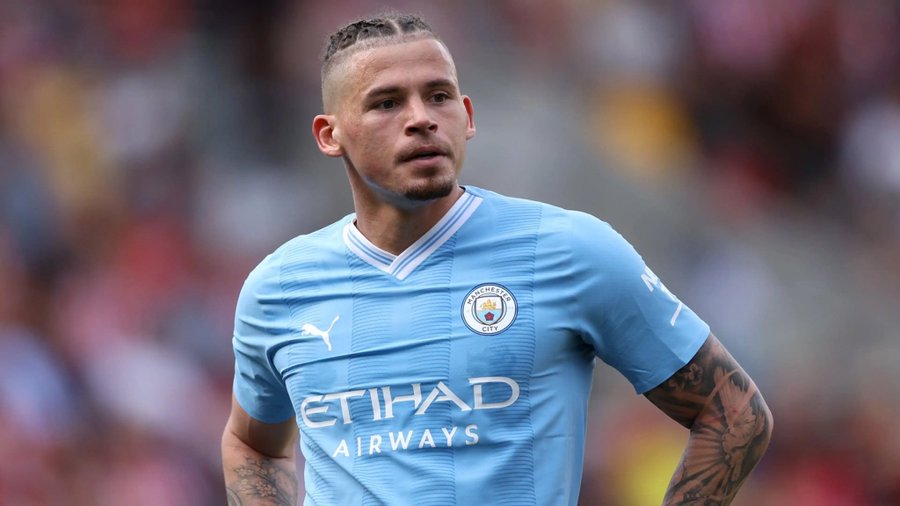 Liverpool Impikan Gelandang Manchester City