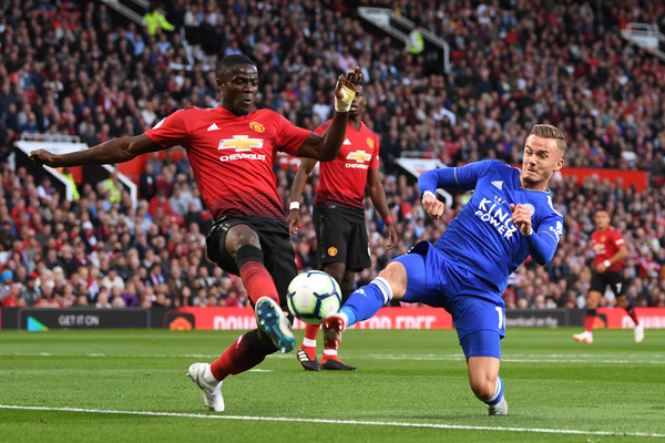 Demi Boyong Bek Anyar, Manchester United Siap Korbankan Dua Pemain
