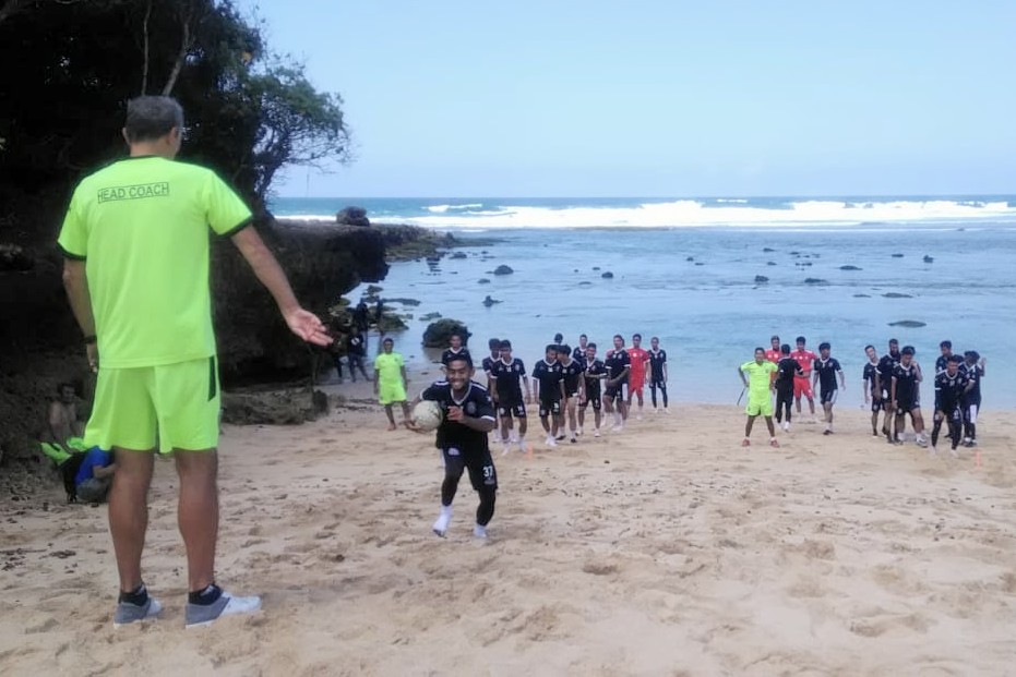 Tujuan Arema FC Gelar TC di Pantai