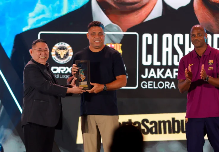 Ronaldo Nazario, Kenangan di Indonesia, dan Gaya Rambut Piala Dunia 2002