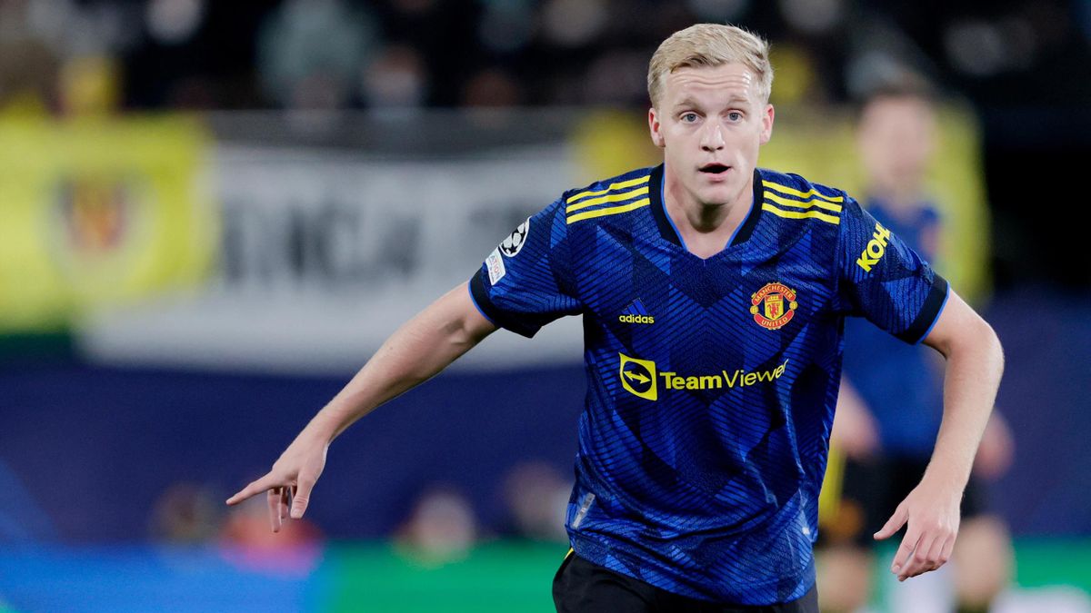 Man United Vs Young Boys: Panggung Van de Beek dan Henderson