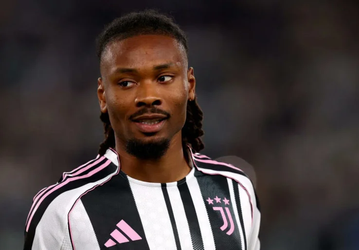 Manchester United Ganggu Rencana Liverpool Rekrut Gelandang Juventus