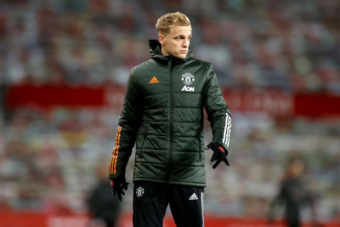 Donny van de Beek Punya Peran Baru di Manchester United