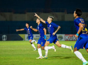Hasil Liga 1: PSIS Tak Terbendung Persita, PSS Digagalkan Persipura