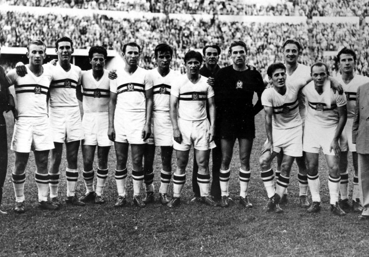 Nostalgia Piala Dunia - Magical Magyars, Sepak Bola Sosialis, dan Prototipe Total Football